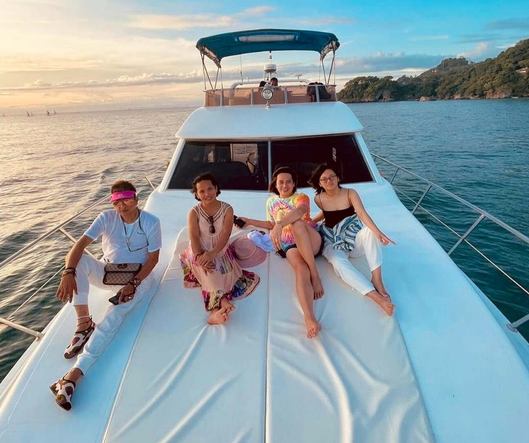 boracay yacht cruise price