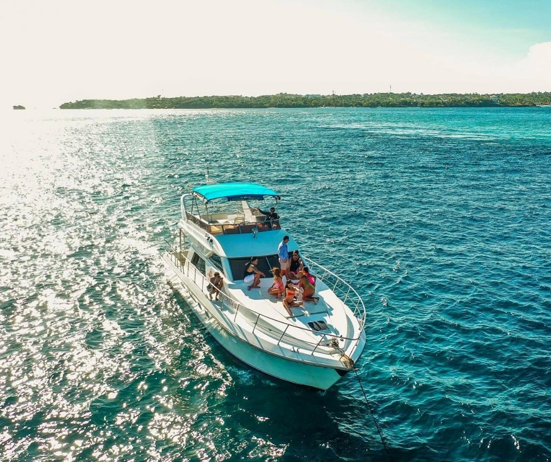 party yacht boracay