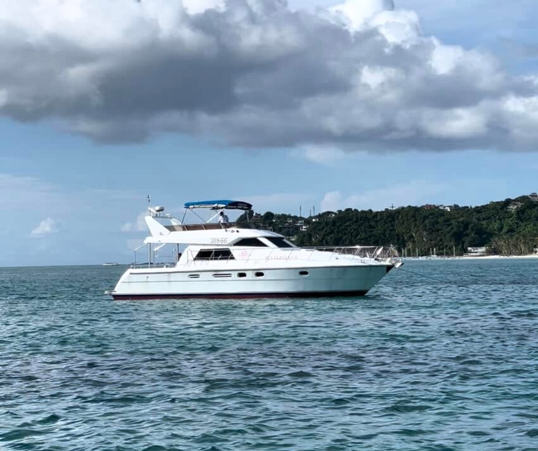 luxury yacht for rent philippines